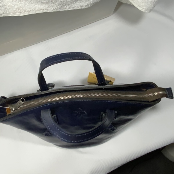 NWT - Patricia Nash Navy Blue Corallina Leather Tote Crossbody - Picture 6 of 12